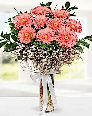 9 pembe gerbera vazo